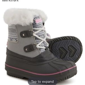 London Fog  Snow Boots